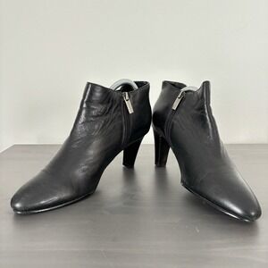 Bandolino Leather Ankle Boots Pointed Toe Kitten Heel Black Minimalist Booties 8